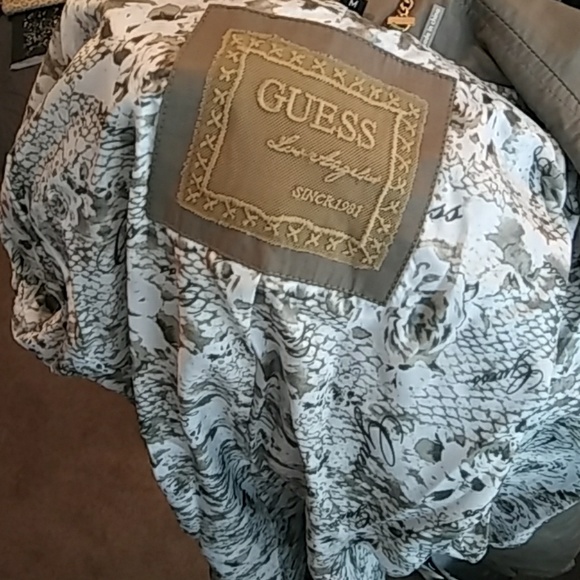 Women's Guess Jacket - Picture 7 of 8